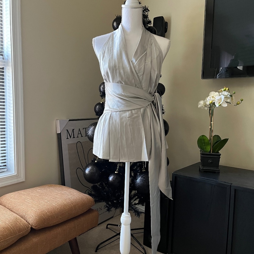 New! Event! Ann Taylor Silk-Blend Halter Top